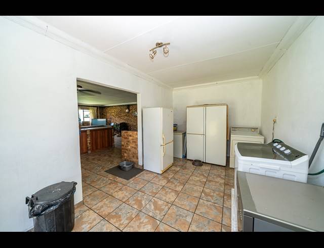 40,442M² FARM FOR SALE IN WITHOK ESTATE